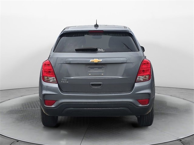 2020 Chevrolet Trax LS photo 4