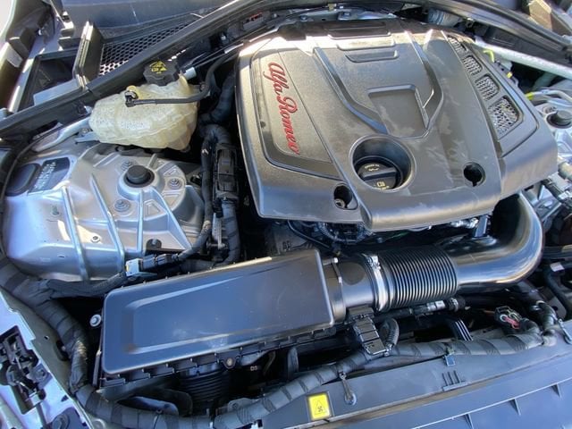 2017 Alfa Romeo Giulia Base - Photo 27