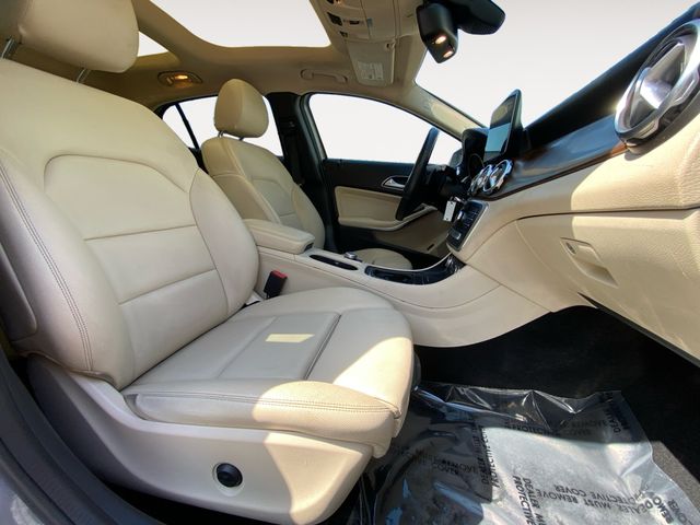 2018 Mercedes-Benz GLA-Class GLA250 - Photo 15