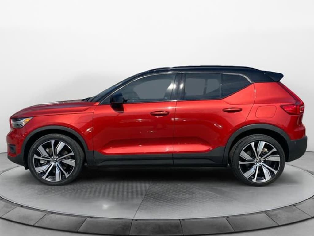 Used 2022 Volvo XC40 Recharge Twin Pure Electric Twin Plus SUV
