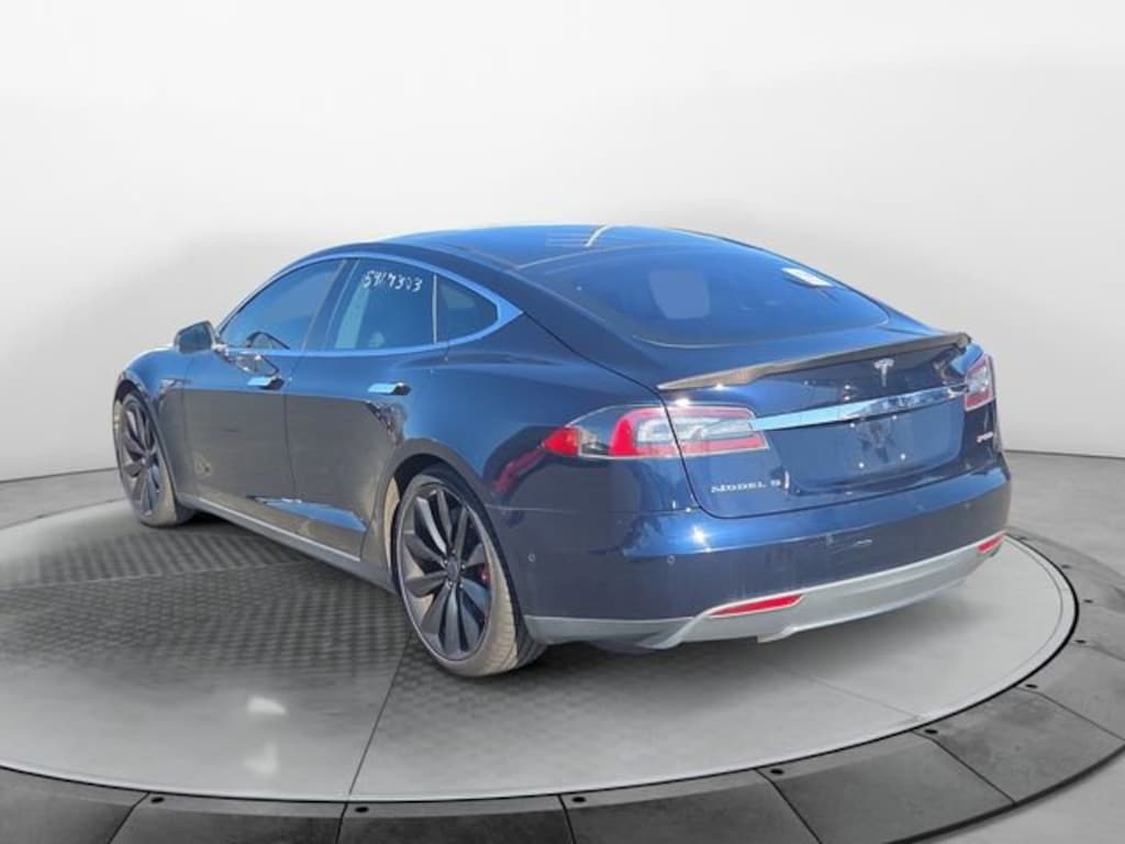 Used 2015 Tesla Model S P85D Sedan
