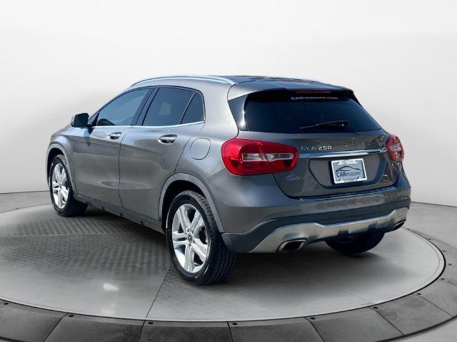 2018 Mercedes-Benz GLA-Class GLA250 - Photo 3