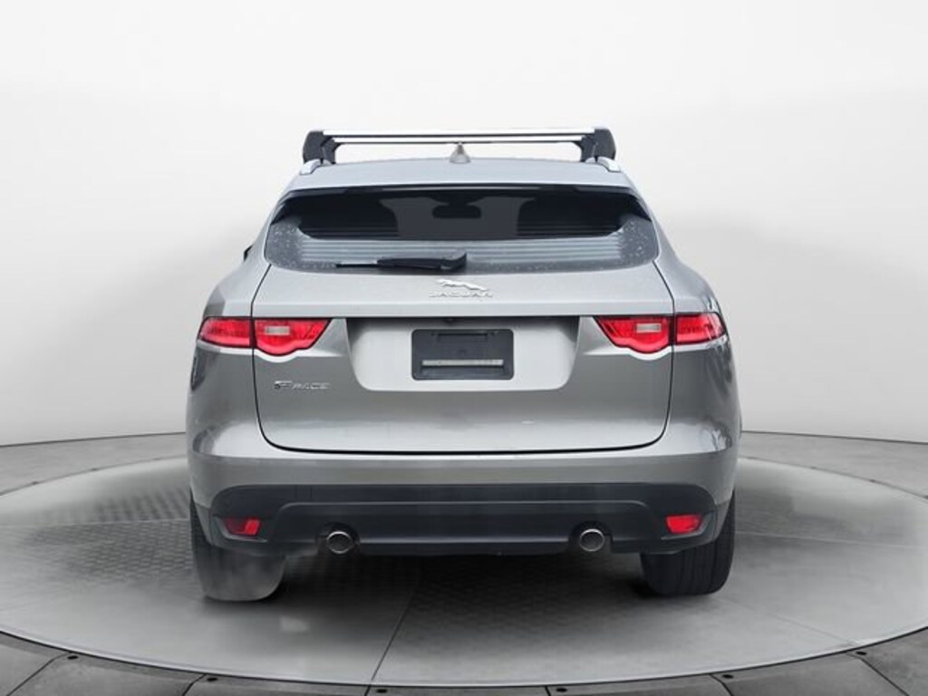 Used 2018 Jaguar F-PACE 25t Premium SUV