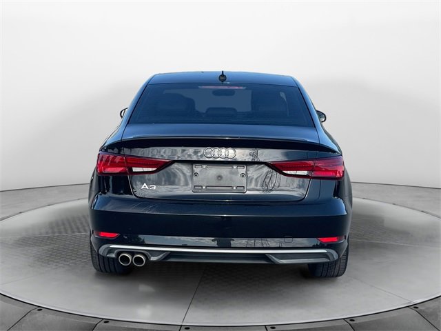 2018 Audi A3 Premium photo 4