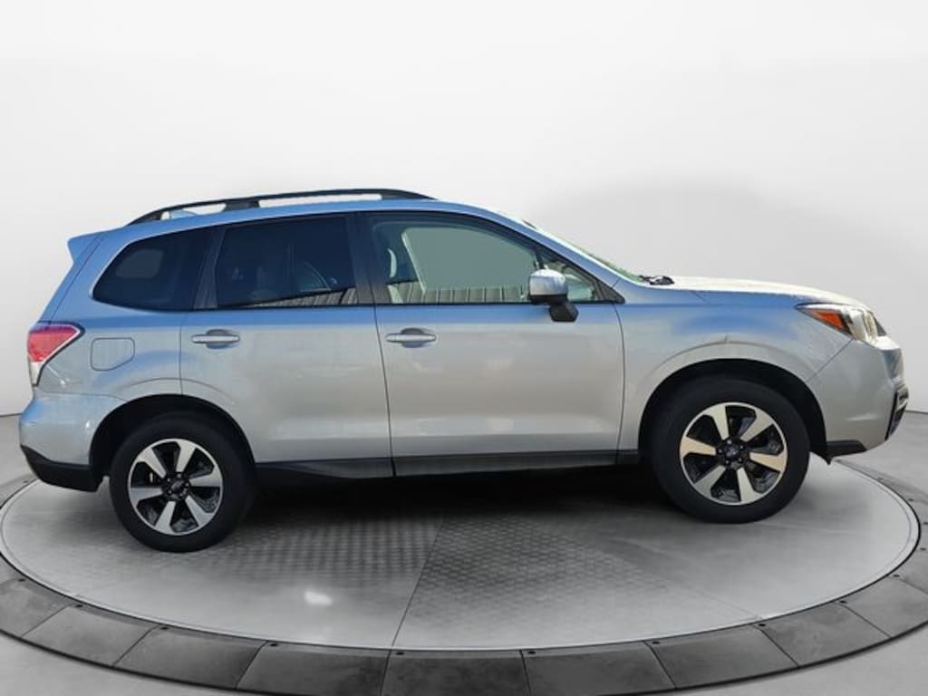 Used 2017 Subaru Forester 2.5i Premium SUV