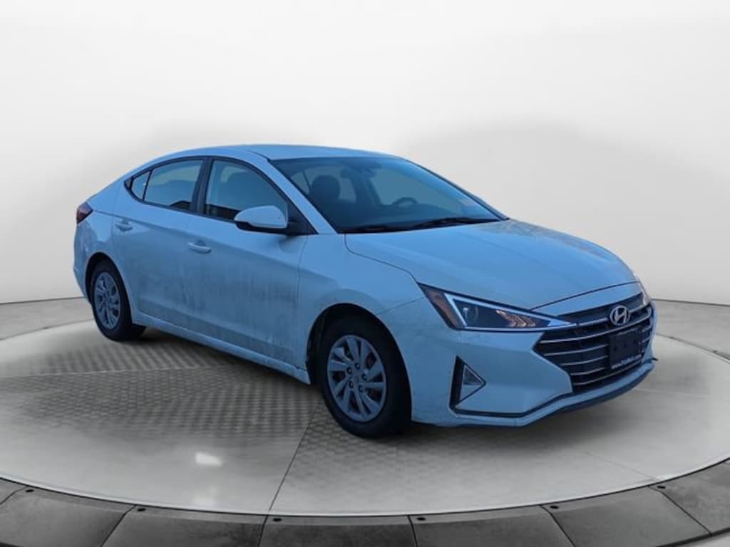 Used 2020 Hyundai Elantra SE Sedan
