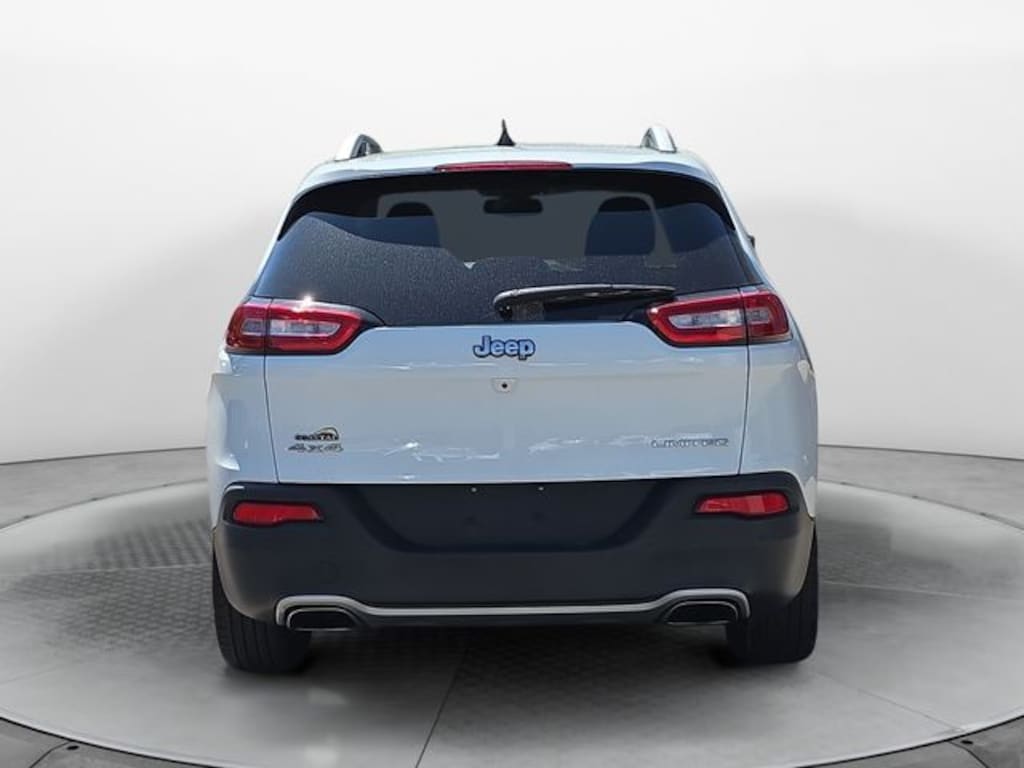 Used 2018 Jeep Cherokee Limited 4x4 SUV