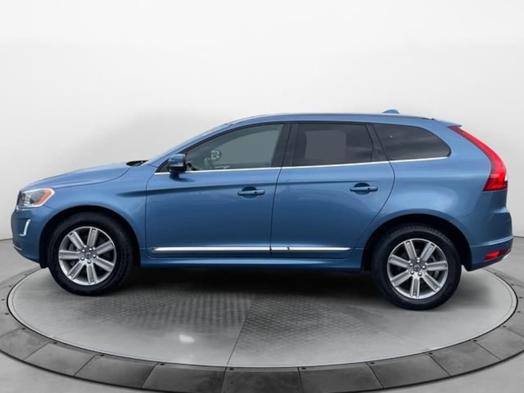 Used 2016 Volvo XC60 T6 Drive-E Platinum SUV