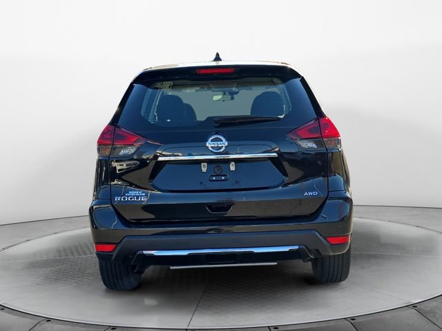 2019 Nissan Rogue S photo 3