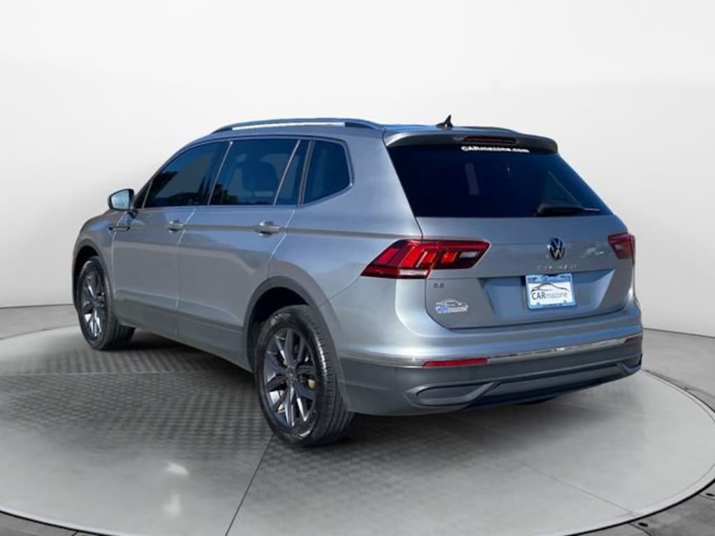 Used 2022 Volkswagen Tiguan SE SUV