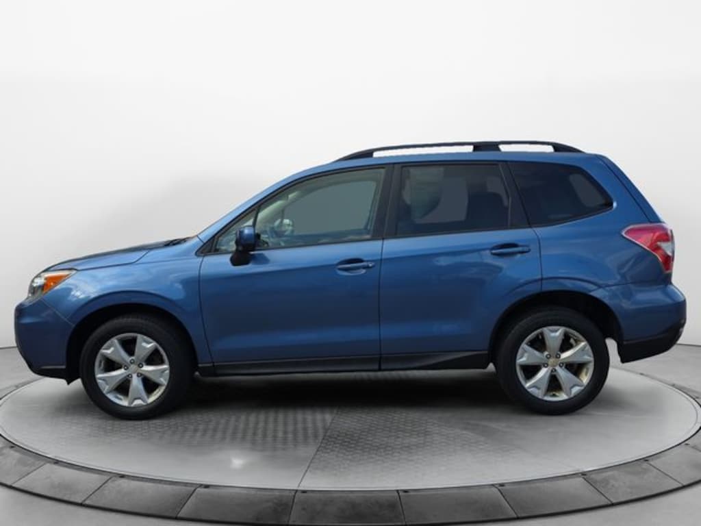 Used 2015 Subaru Forester 2.5i Premium (CVT) SUV