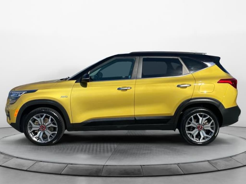 Used 2021 Kia Seltos SX SUV
