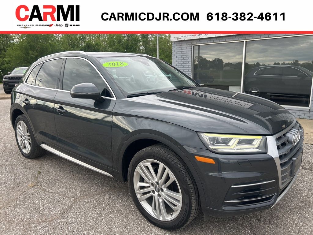 2018 Audi Q5 2.0T quattro S tronic Premium Plus's photo