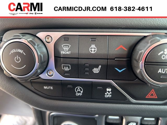 2025 Jeep Wrangler 4-Door Sahara - Photo 22