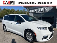 2026 Chrysler Pacifica Select Select FWD