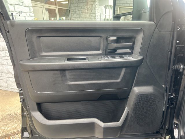 2026 RAM 2500 Tradesman - Photo 12
