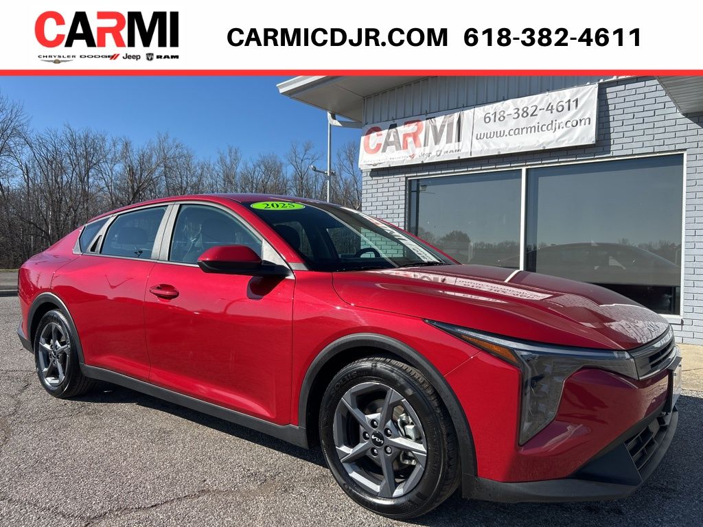 2025 Kia K4 LXS