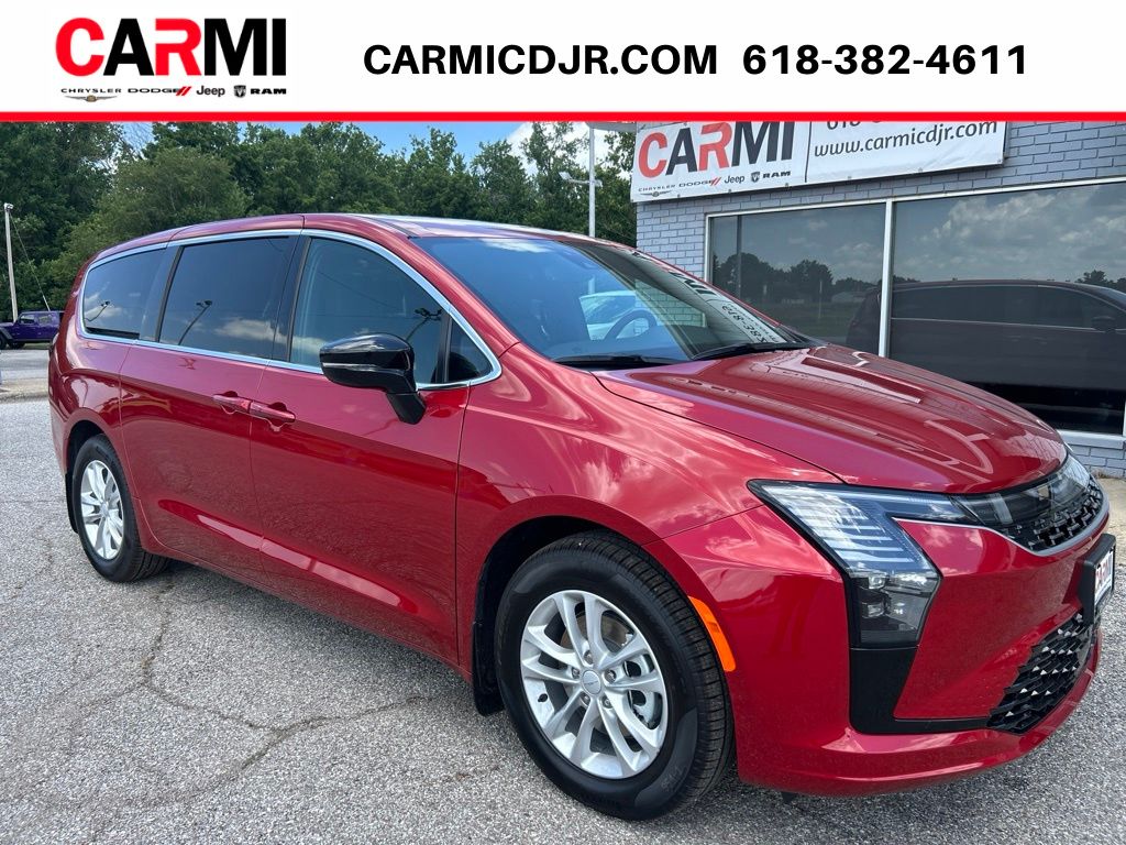 2027 Chrysler Pacifica Select's photo