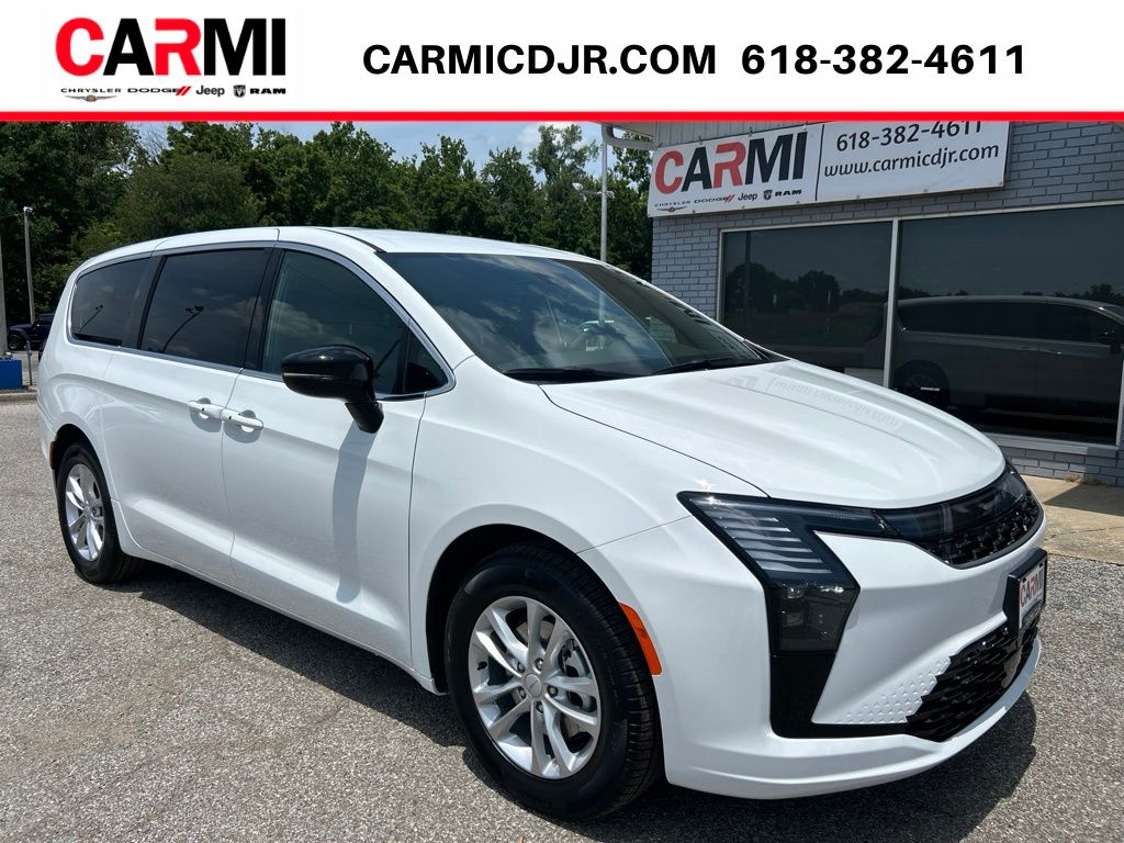 2027 Chrysler Pacifica Select's photo
