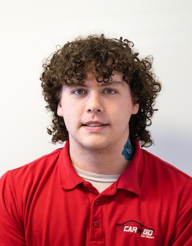 Staff member Elias M from ID_3799bc