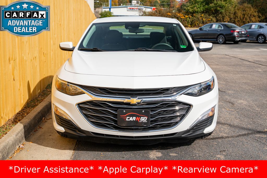 2021 Chevrolet Malibu LS photo 2
