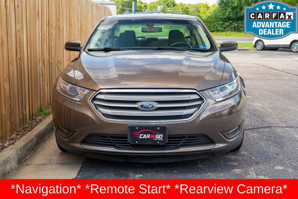 Used 2015 Ford Taurus SEL Sedan