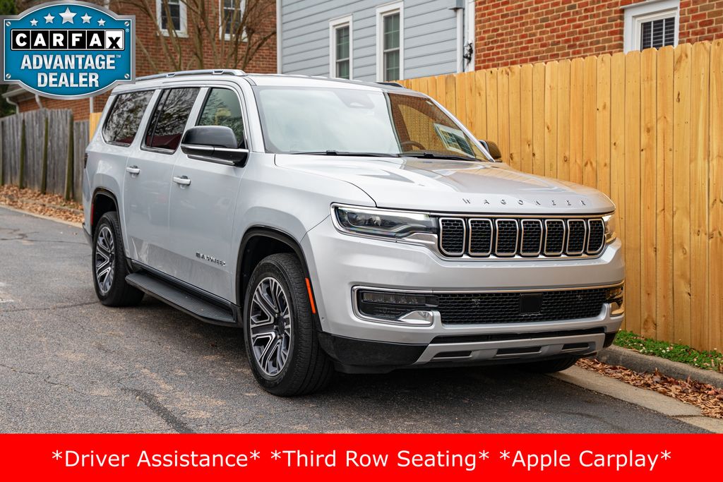 2024 Jeep Wagoneer L Series II photo 3