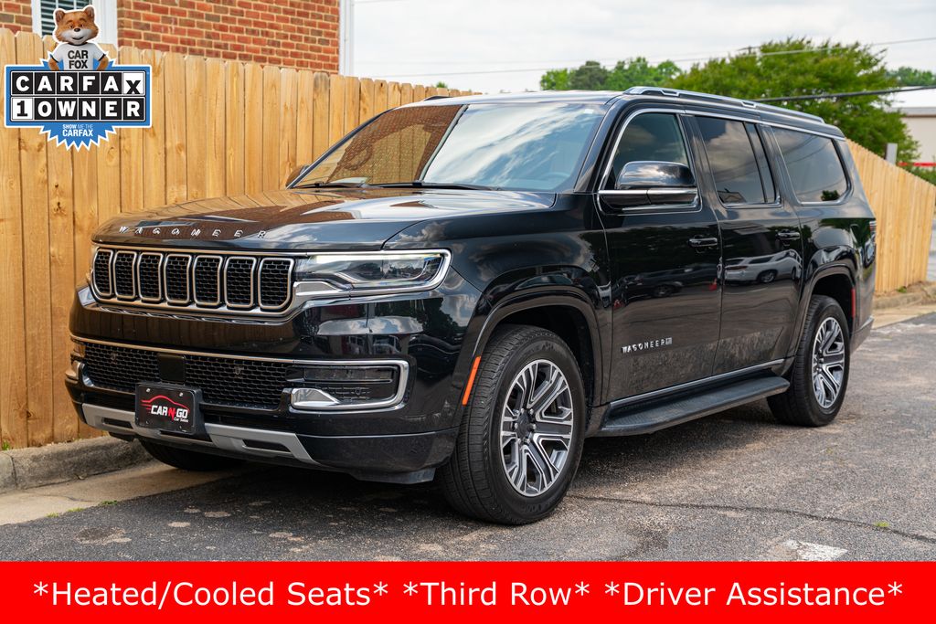2024 Jeep Wagoneer L's photo
