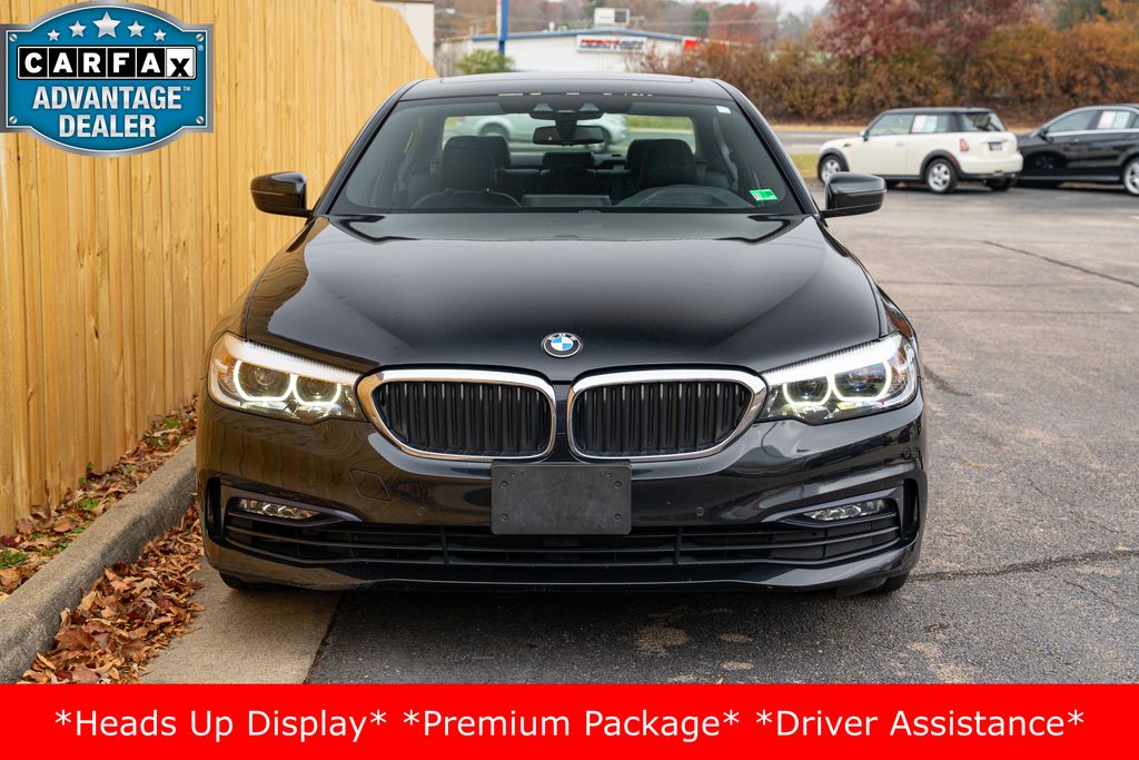 2018 Bmw 540i 5-Series photo 2