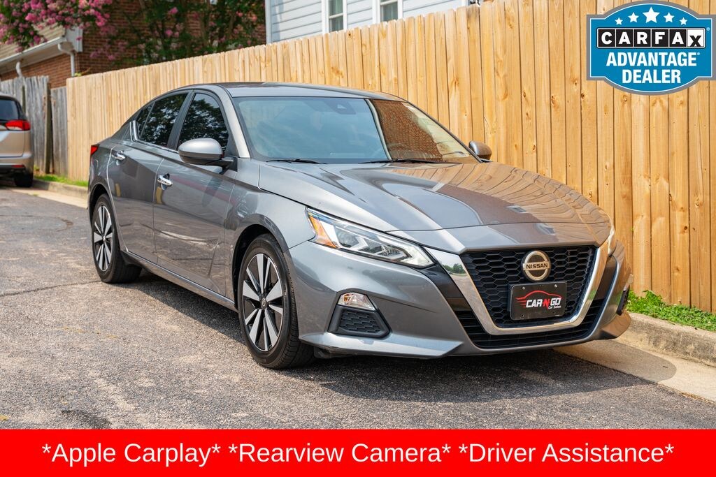 Used 2022 Nissan Altima 2.5 SV Sedan