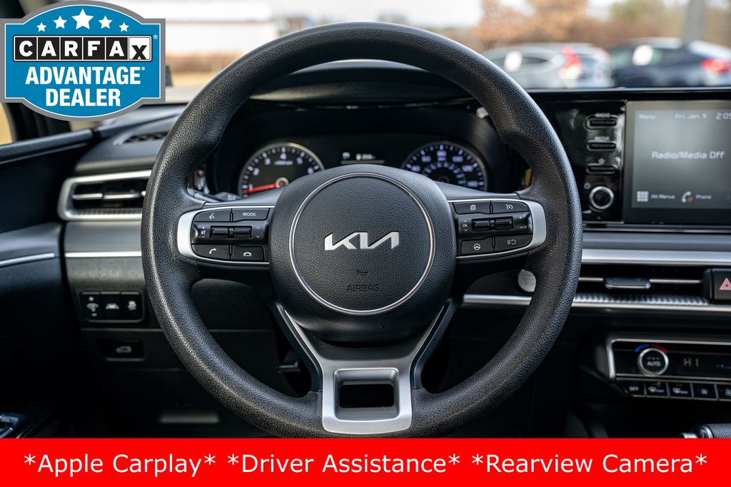 2023 Kia K5 LXS - Photo 22