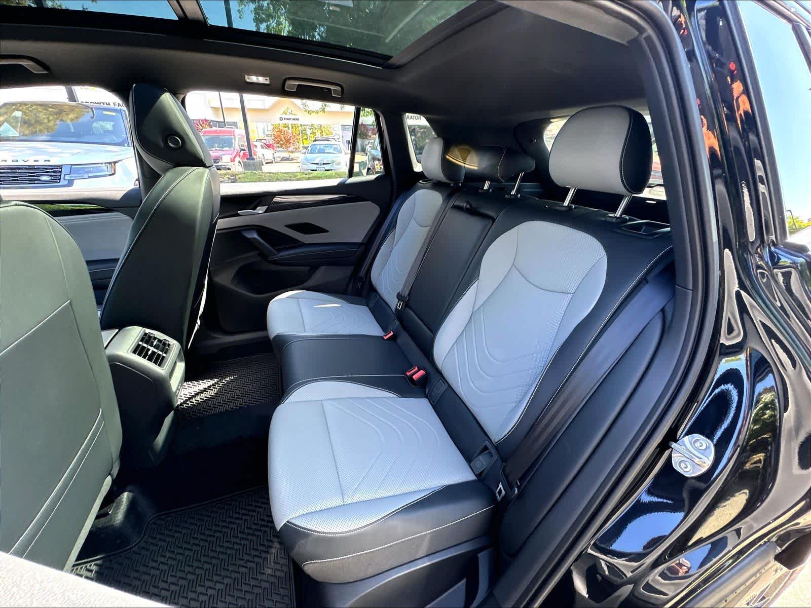 2026 Volkswagen Tiguan SE R-LINE BLACK - Photo 28