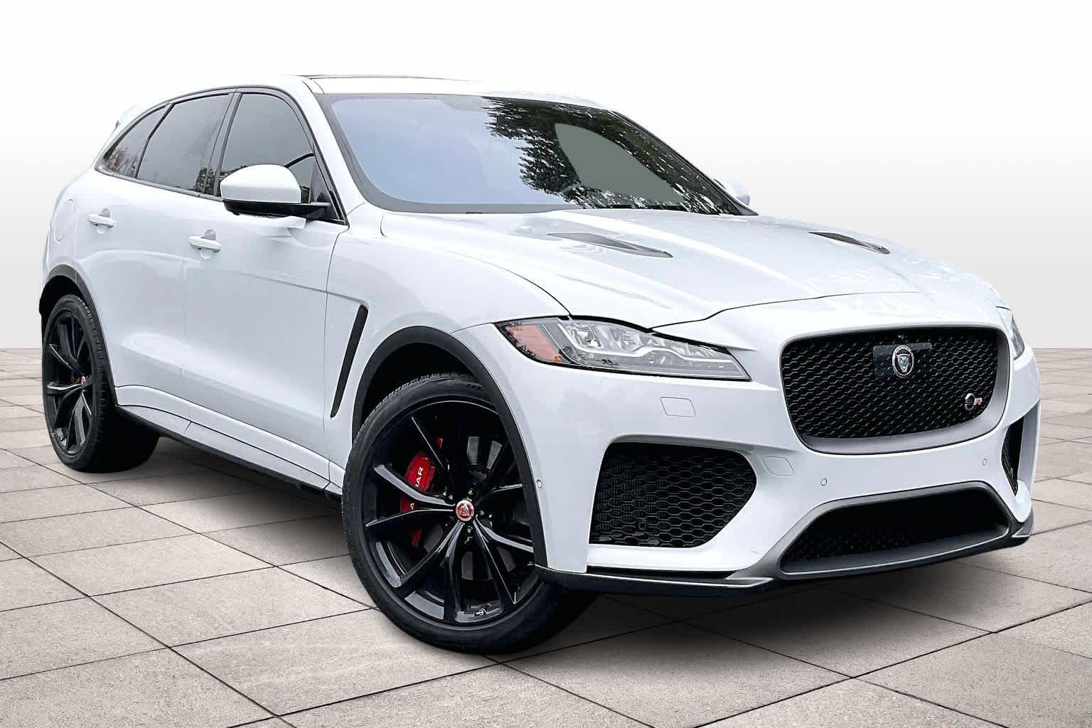 2020 Jaguar F-PACE SVR photo 2