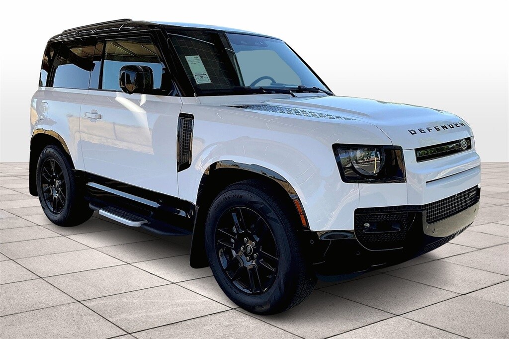 2023 Land Rover Defender 90 X-Dynamic SE photo 2