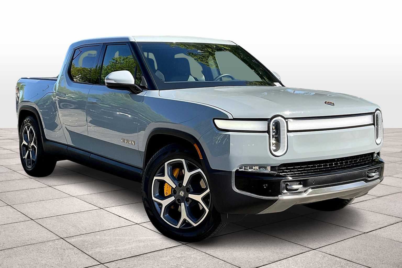 Used 2023 Rivian R1T Adventure with VIN 7FCTGAAA9PN017683 for sale in Sacramento, CA
