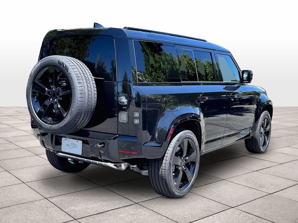 New 2026 Land Rover Defender 110 X-Dynamic SE SUV