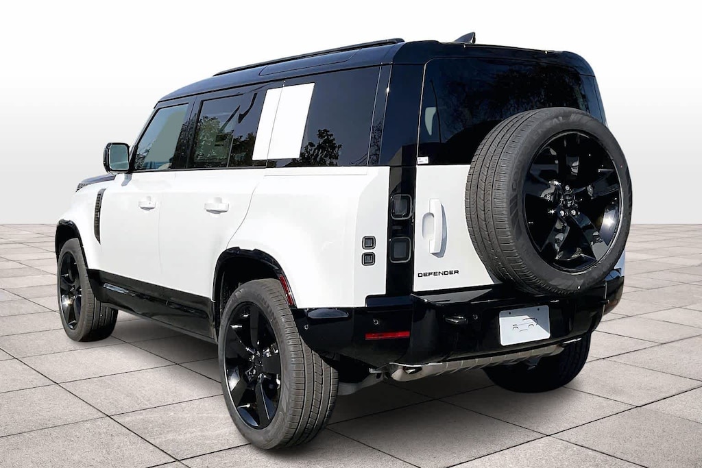 New 2026 Land Rover Defender 110 X-Dynamic SE SUV