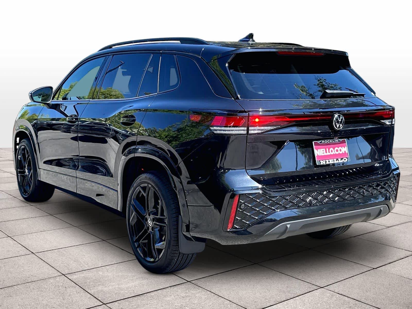 2026 Volkswagen Tiguan SE R-LINE BLACK - Photo 14
