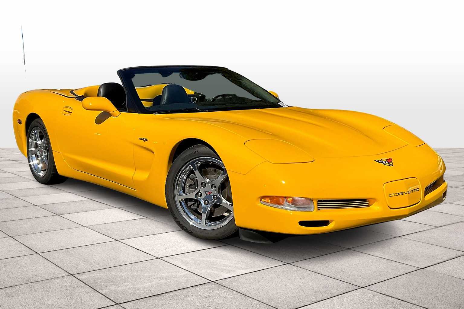 2004 Chevrolet Corvette Convertible photo 2