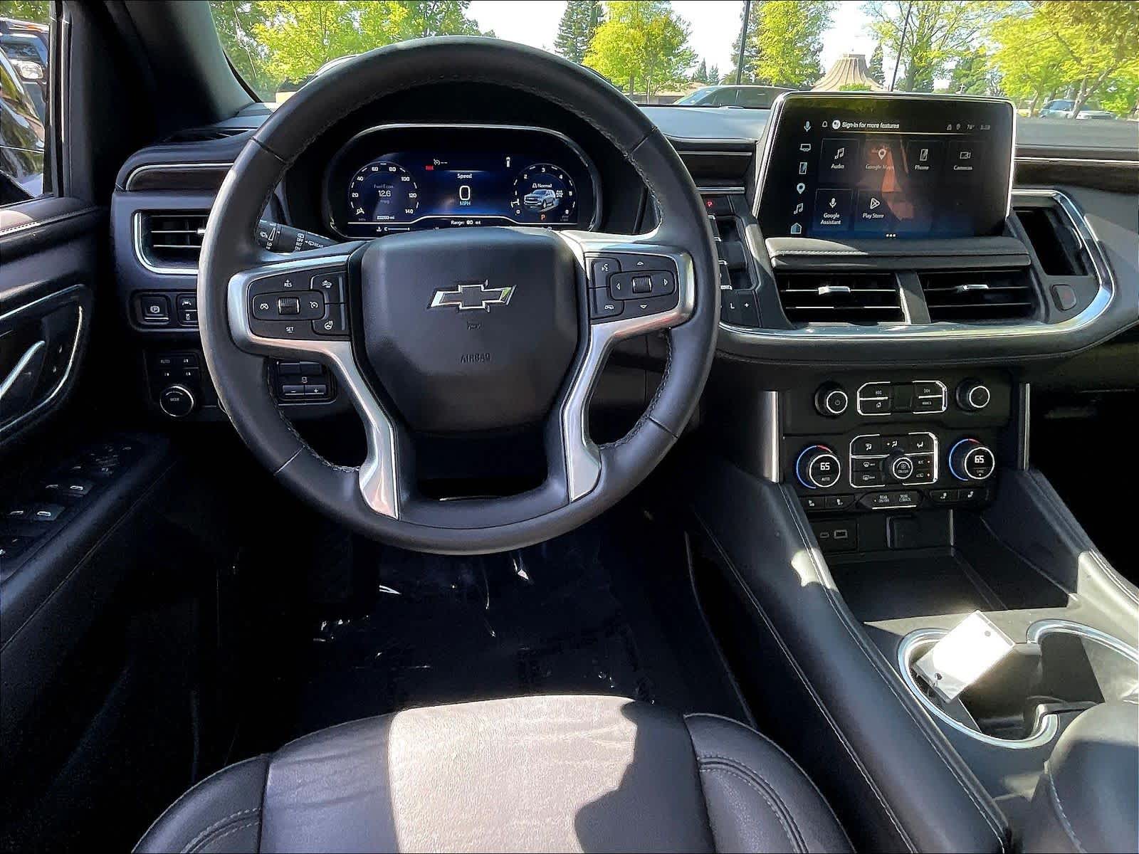 2024 Chevrolet Suburban Z71 photo 5