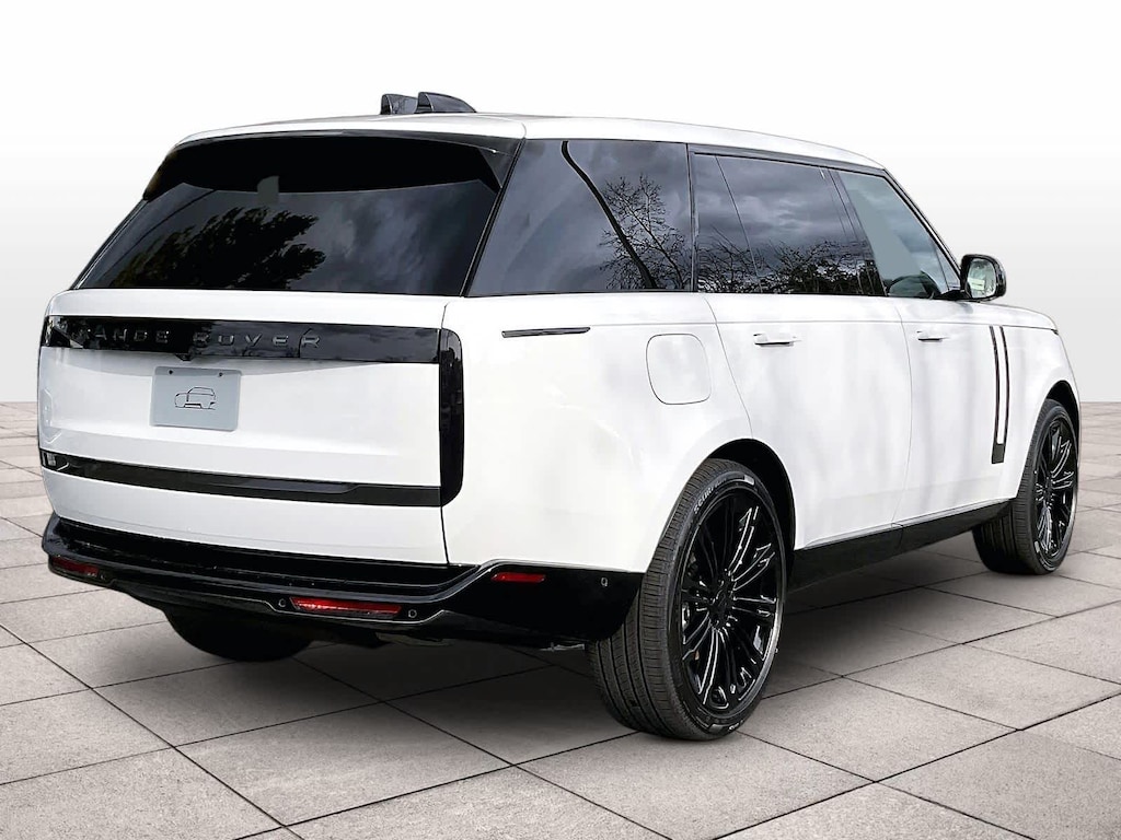 New 2026 Land Rover Range Rover SE 7 Seats SUV