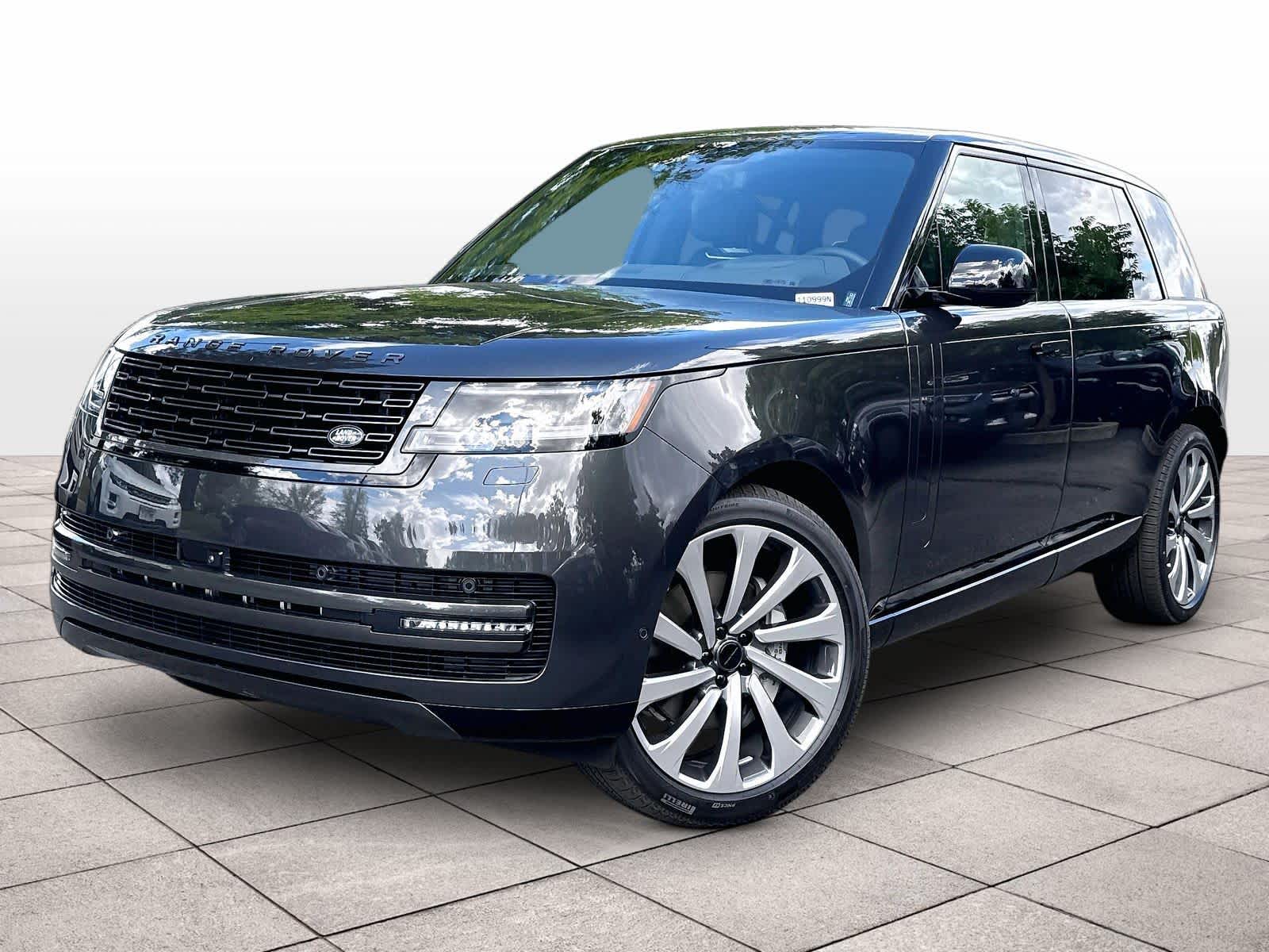 2026 Land Rover Range Rover 3.0 SE LWB 7's photo