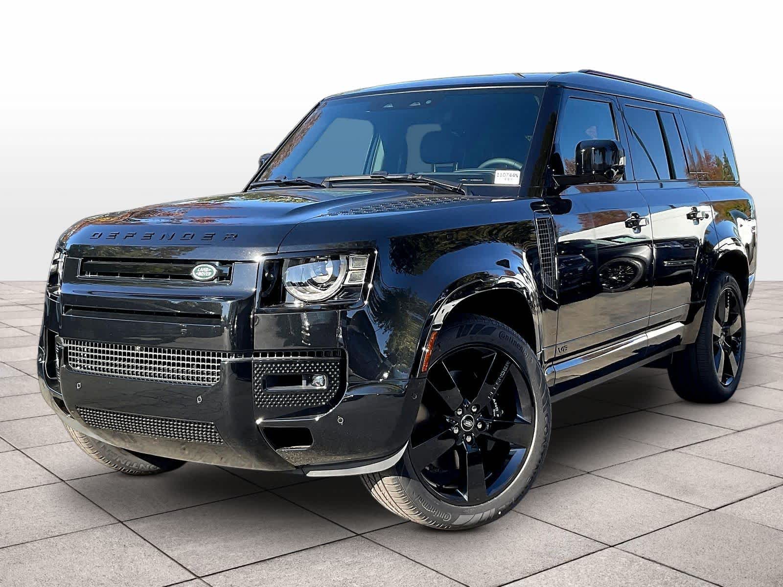 2025 Land Rover Defender V8