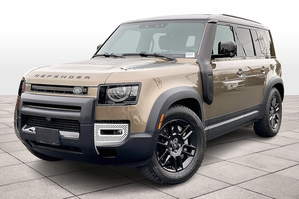 Used 2022 Land Rover Defender SE 110 AWD