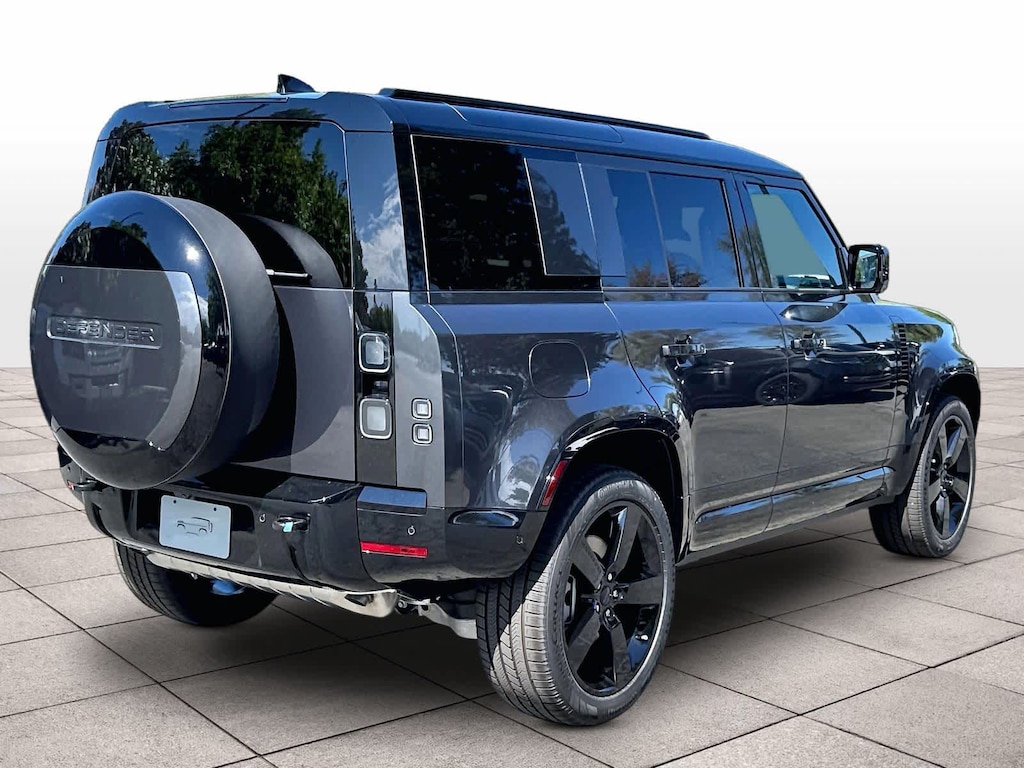 New 2026 Land Rover Defender 110 X-Dynamic SE SUV