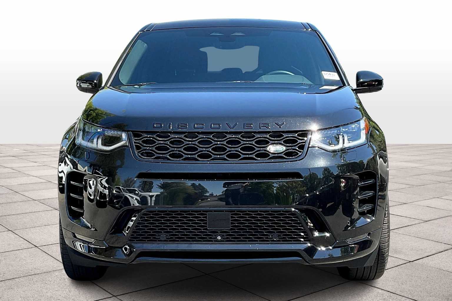 2024 Land Rover Discovery Sport Dynamic SE photo 3