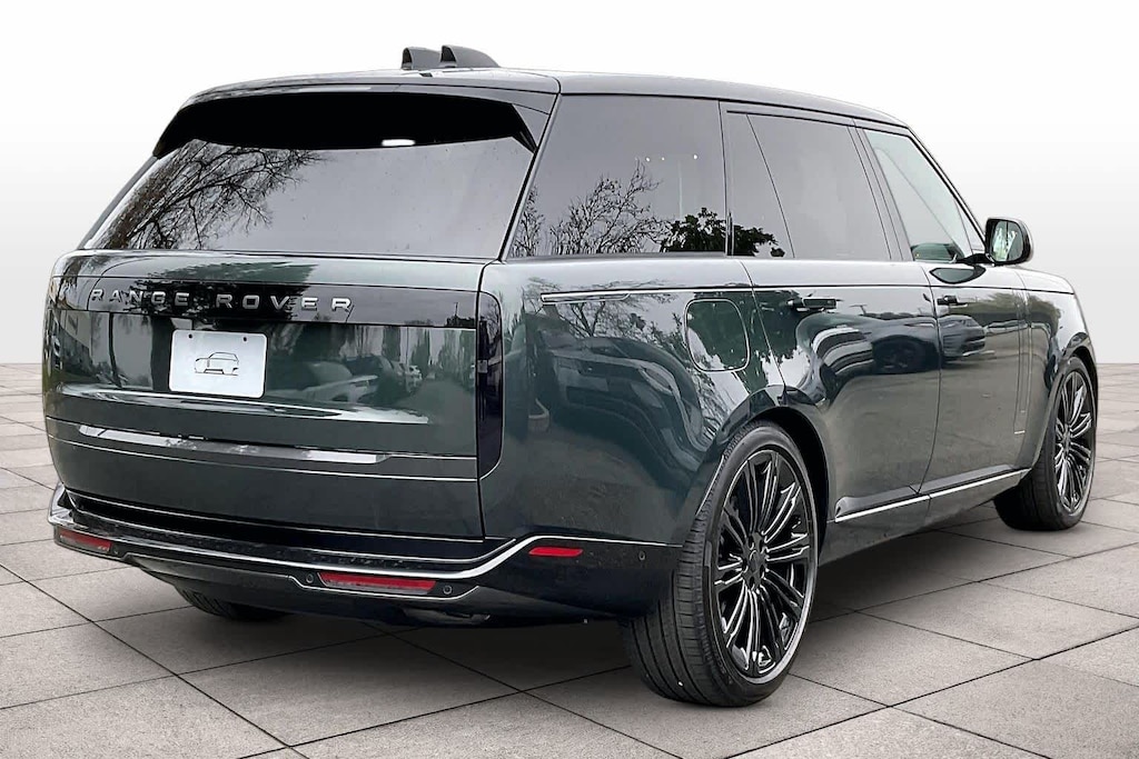 New 2026 Land Rover Range Rover SE 7 Seats SUV