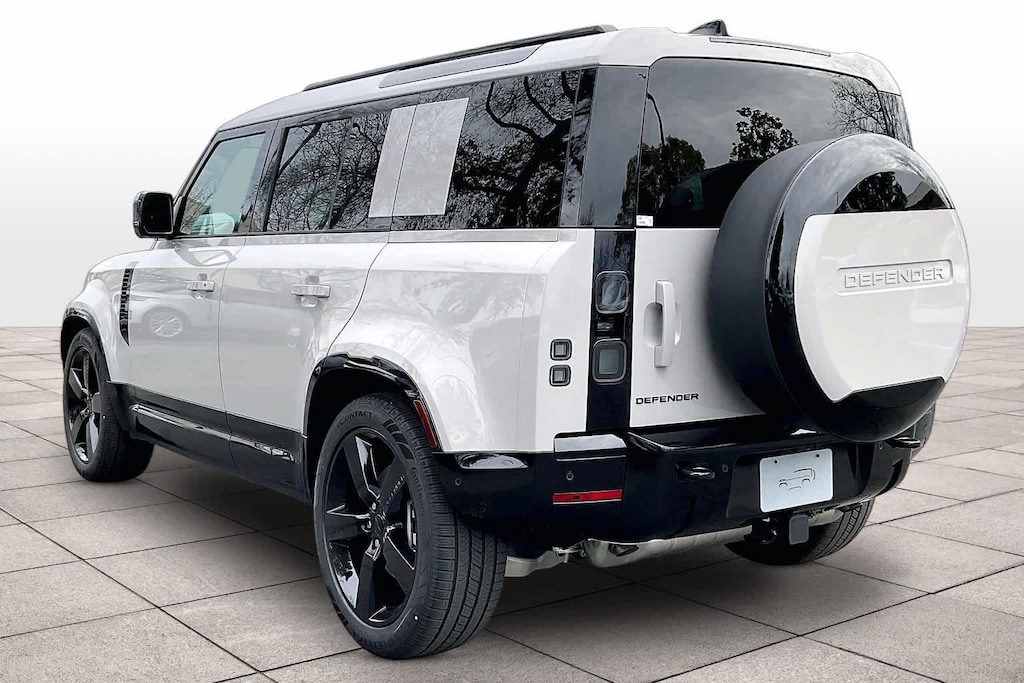 New 2026 Land Rover Defender 110 X-Dynamic SE SUV