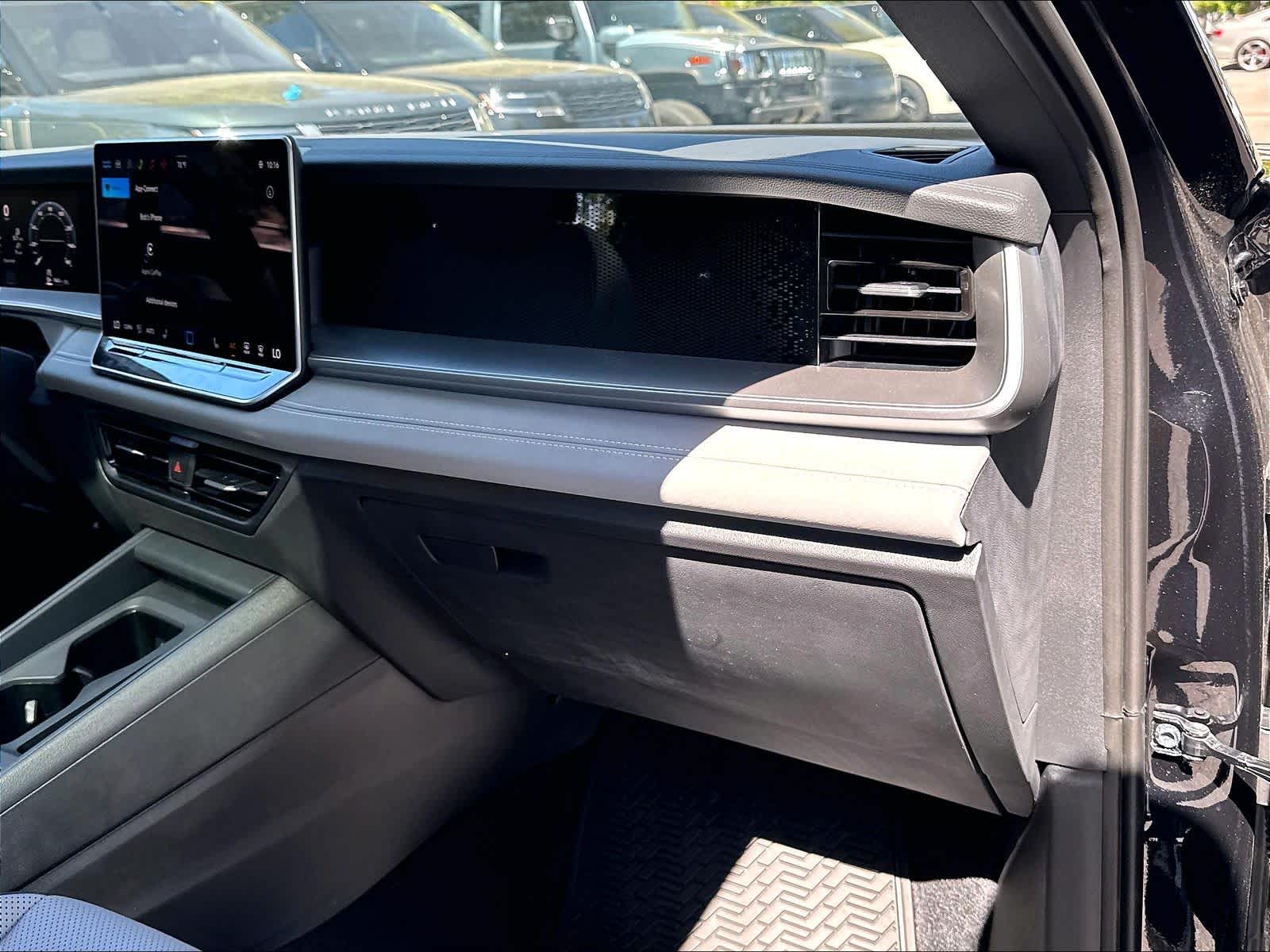 2026 Volkswagen Tiguan SE R-LINE BLACK - Photo 18