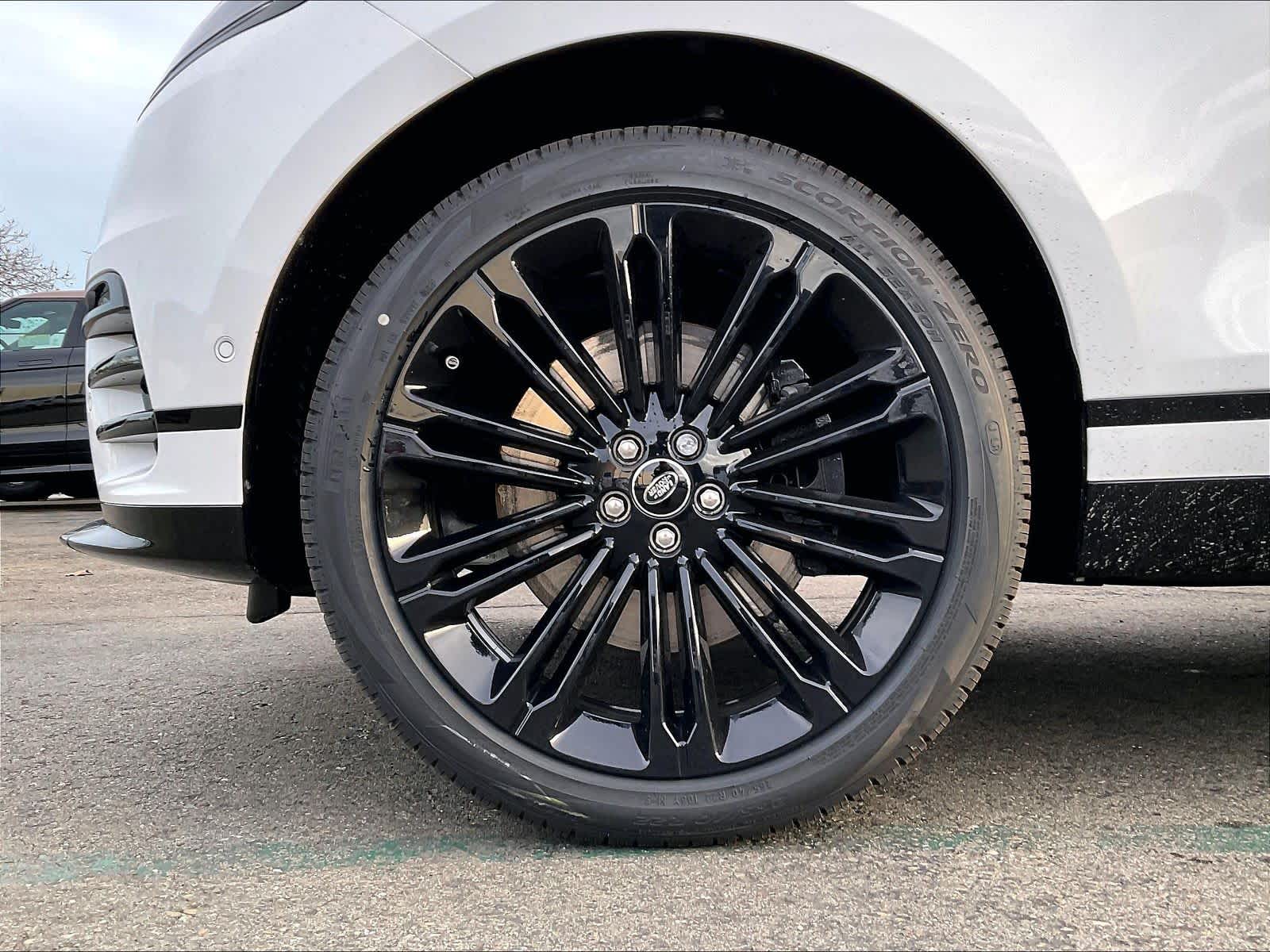 2026 Land Rover Range Rover Velar Dynamic SE - Photo 14
